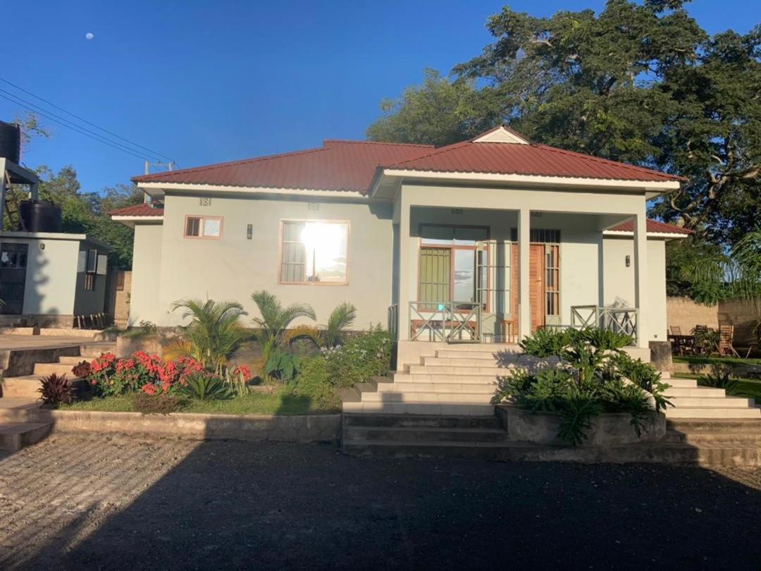 הוילה ארושה Rafiki Retreat מראה חיצוני תמונה